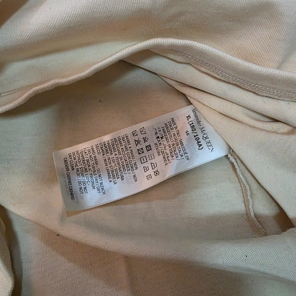 Alexander McQueen t-shirt tan logo like new with no tags x large - Picture 4 of 6